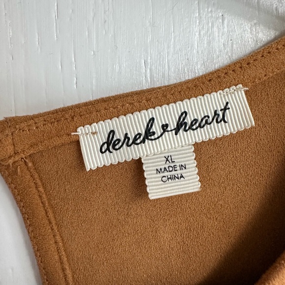 Short dress, mustard yellow/ tan color, extra soft fabric - Picture 3 of 3